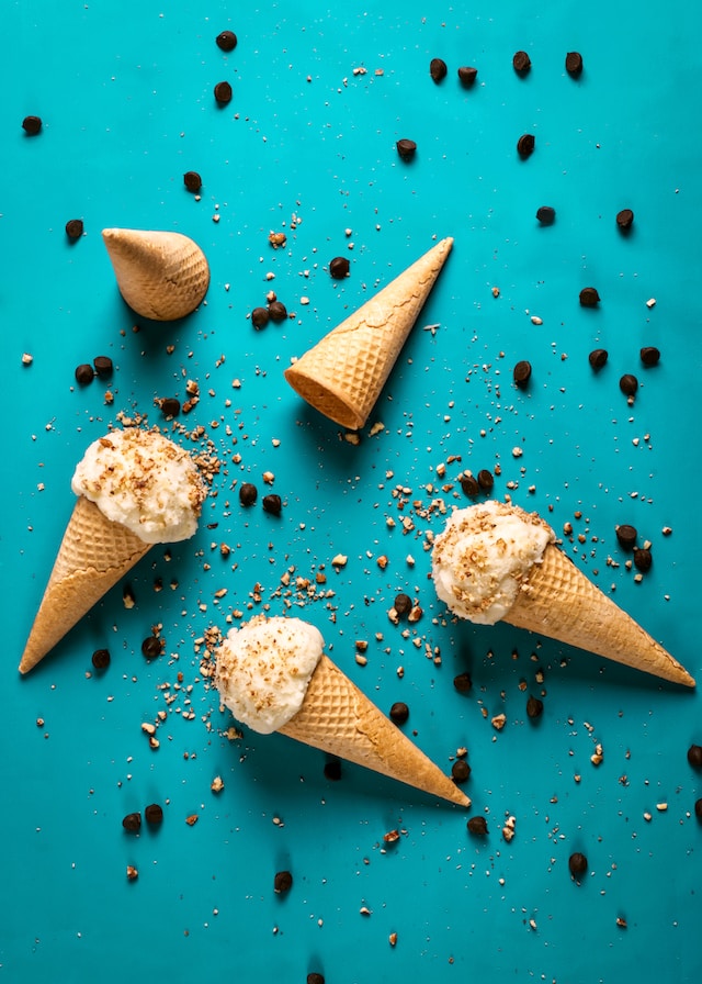 Ice cream cones. Photo by: benjamin-hazael-rojas-garcia-VZ9zJ9wk2AE-unsplash